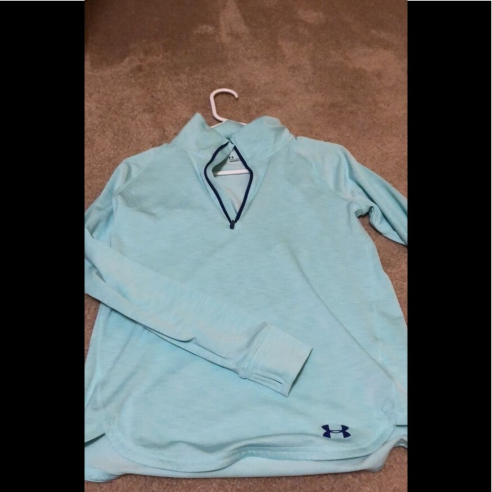 Under armor youth longsleeve